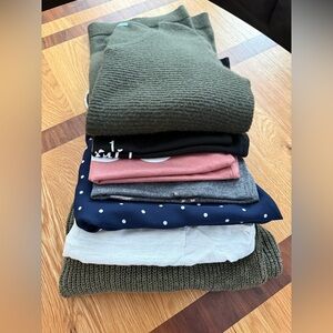 Women’s clothing bundle